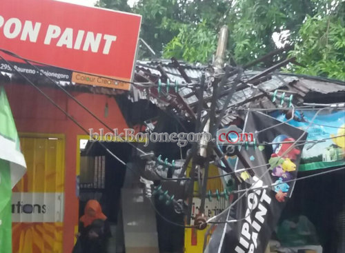 Karugian Belum Ditaksir, PLN Fokus Perbaikan